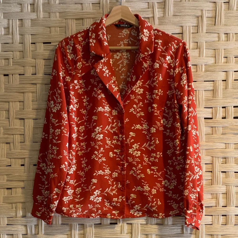 SHEIN Blouse - Red/Orange & Ivory Floral - Small